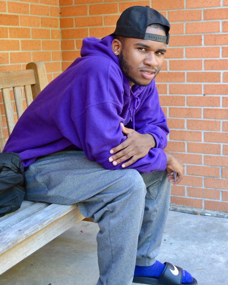 Tracy Ruffin sits on bench at Lee College