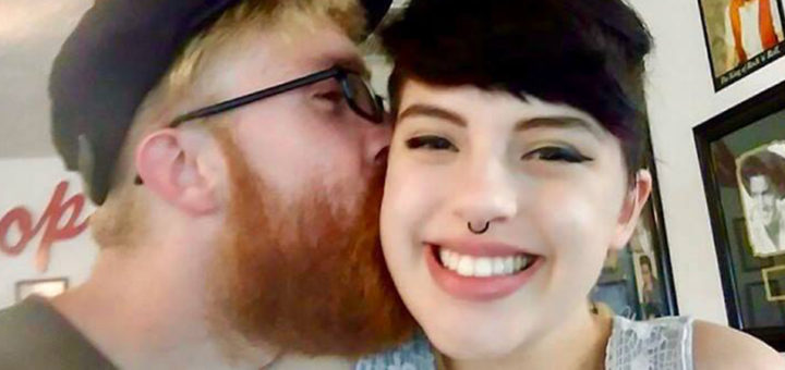 Louis Gnagy kissing his wife