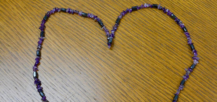 Necklace in the shape of a heart