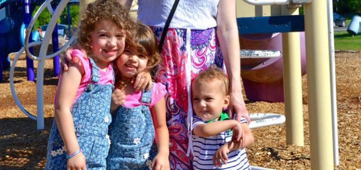 Danielle Seliman and her three children