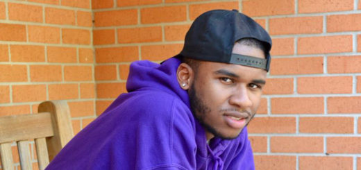 Tracy Ruffin sits on bench at Lee College