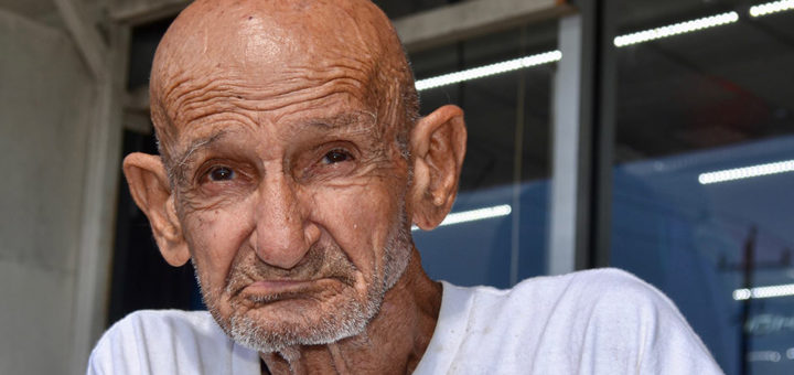 Ray Allen Benoit in front of convenience store